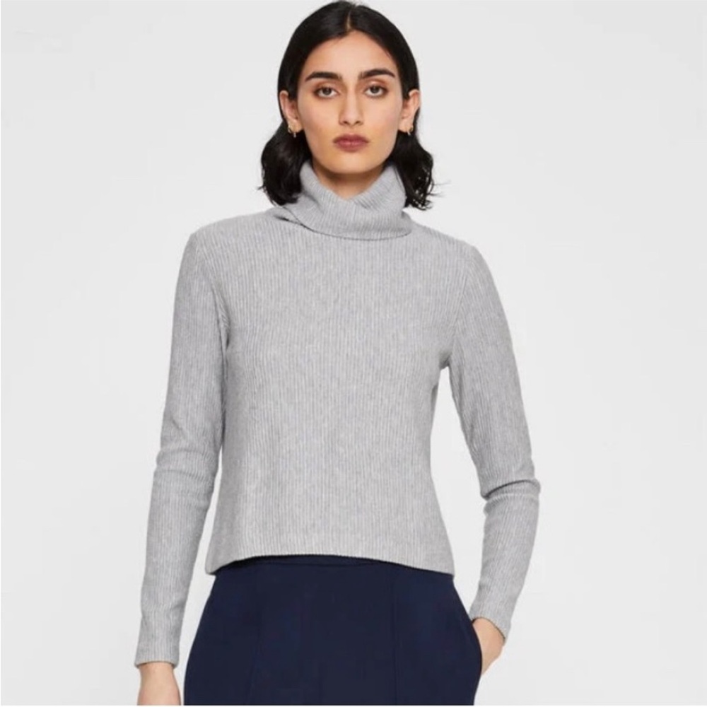 Club Monaco - Women's Gray Turtleneck Sweater